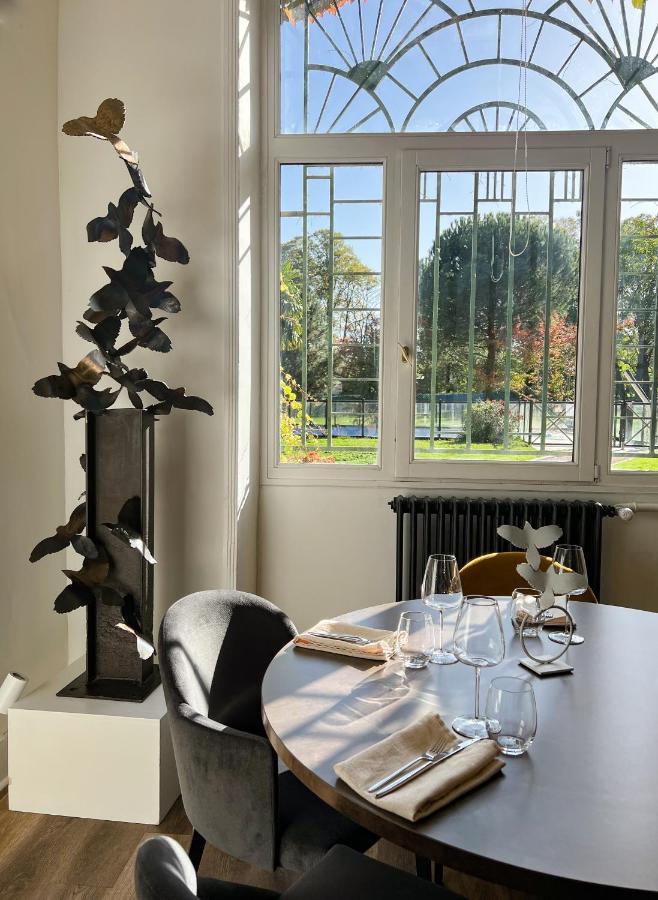 Logis Hotels Chateau De La Barge Chaintre Экстерьер фото