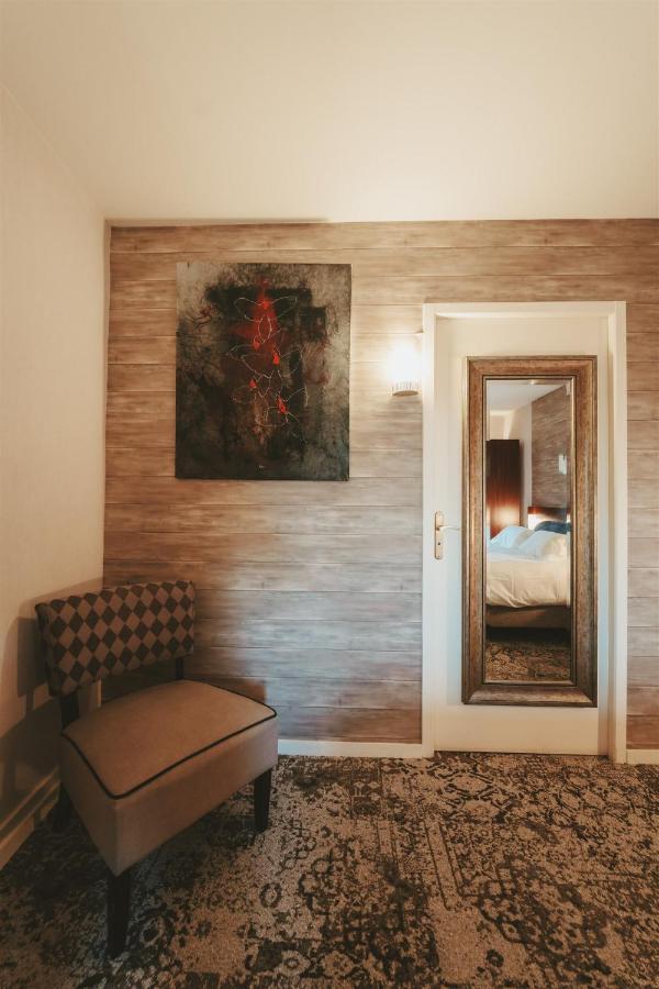 Logis Hotels Chateau De La Barge Chaintre Экстерьер фото
